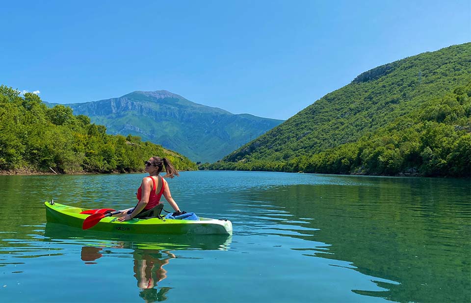 Kayak tour Mostar lake
